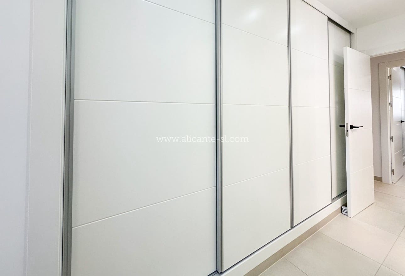 2 soveværelse Lejlighed til salg i Pilar de la Horadada med swimmingpool - € 317.500 (Ref: 9620717)