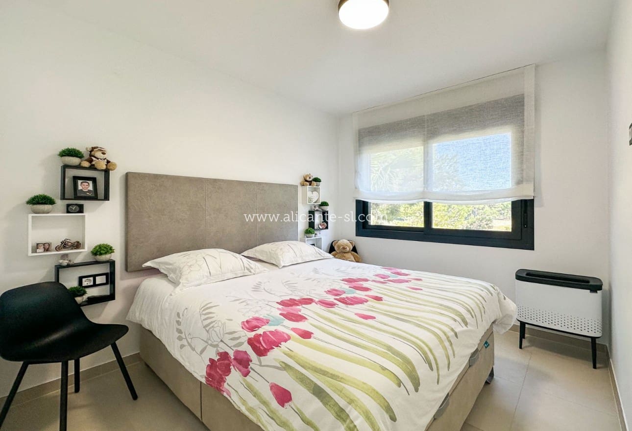 2 soveværelse Lejlighed til salg i Pilar de la Horadada med swimmingpool - € 317.500 (Ref: 9620717)