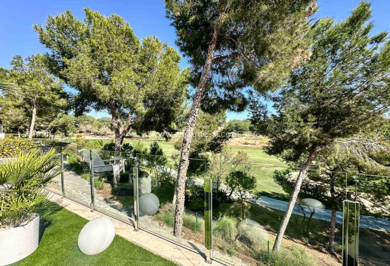 2 soveværelse Lejlighed til salg i Pilar de la Horadada med swimmingpool - € 317.500 (Ref: 9620717)