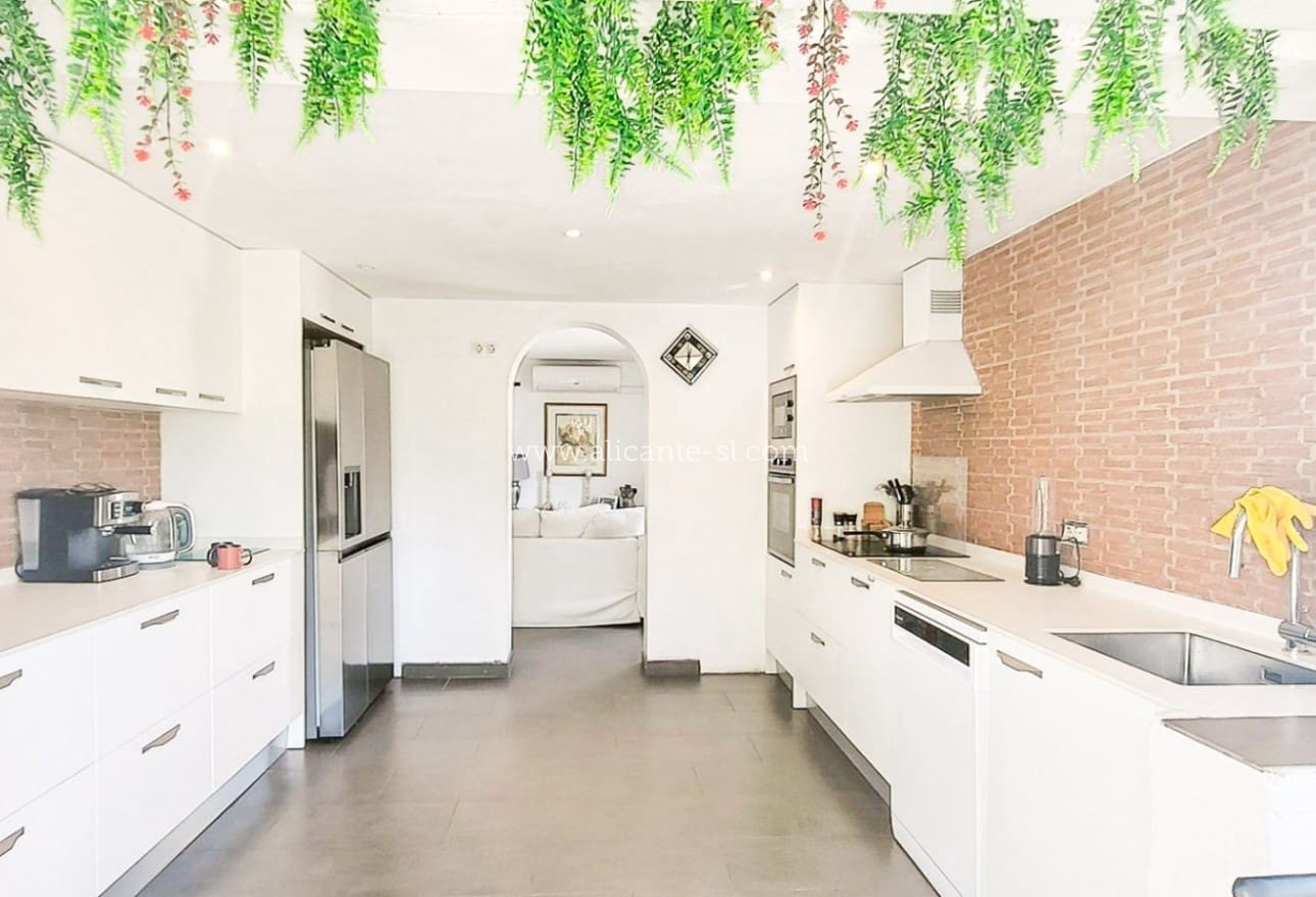 3 makuuhuone Maalaistalo myytävänä paikassa Aspe - 279 950 € (Ref: 9624068)