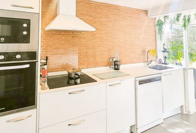 3 makuuhuone Maalaistalo myytävänä paikassa Aspe - 279 950 € (Ref: 9624068)