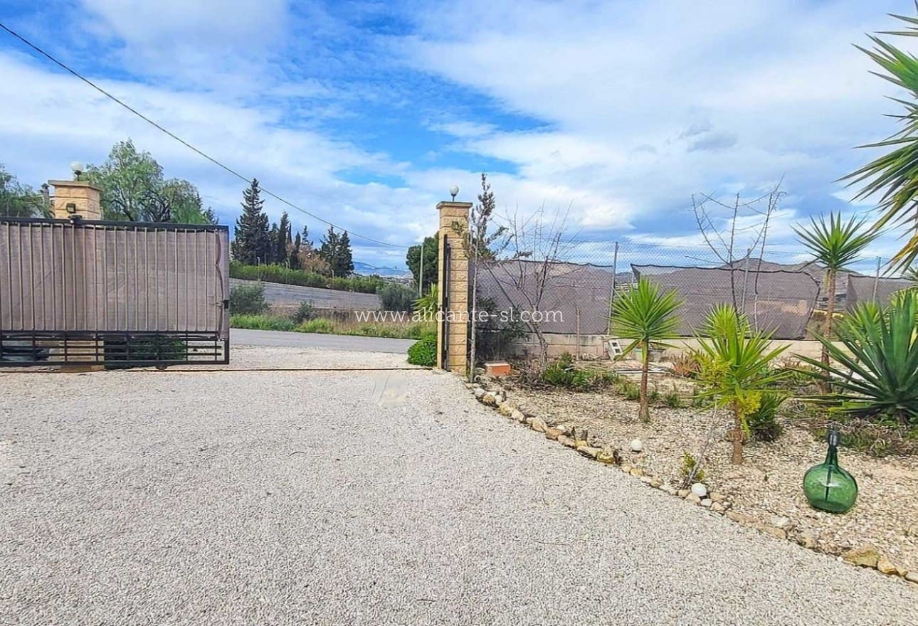 3 makuuhuone Maalaistalo myytävänä paikassa Aspe - 279 950 € (Ref: 9624068)