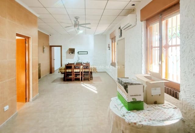 6 Zimmer Villa zu verkaufen in Aspe mit Pool - 360.000 € (Ref: 9624069)