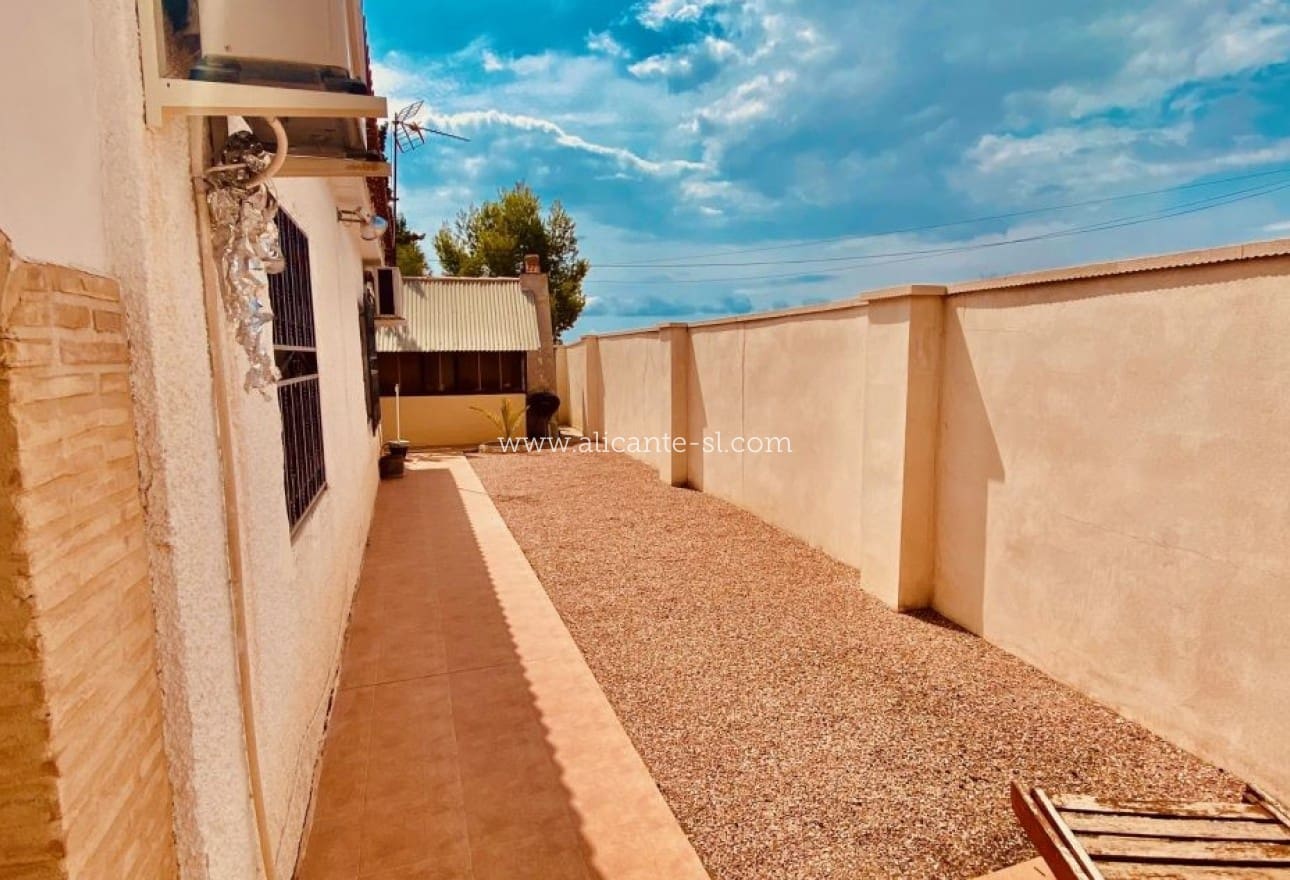 2 soveværelse Villa til salg i Fortuna - € 149.950 (Ref: 9679350)