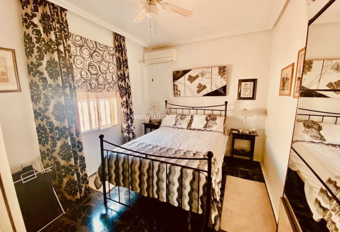 2 soveværelse Villa til salg i Fortuna - € 149.950 (Ref: 9679350)