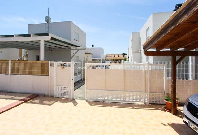 3 soveværelse Villa til salg i Fortuna med swimmingpool - € 179.000 (Ref: 9709093)