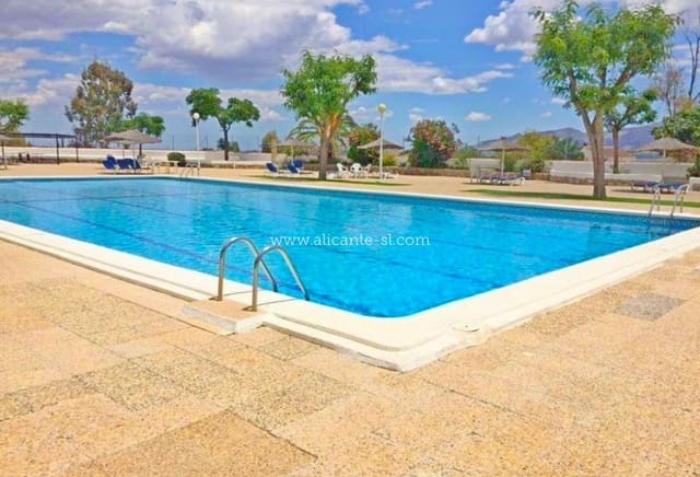 3 soveværelse Villa til salg i Fortuna med swimmingpool - € 179.000 (Ref: 9709093)