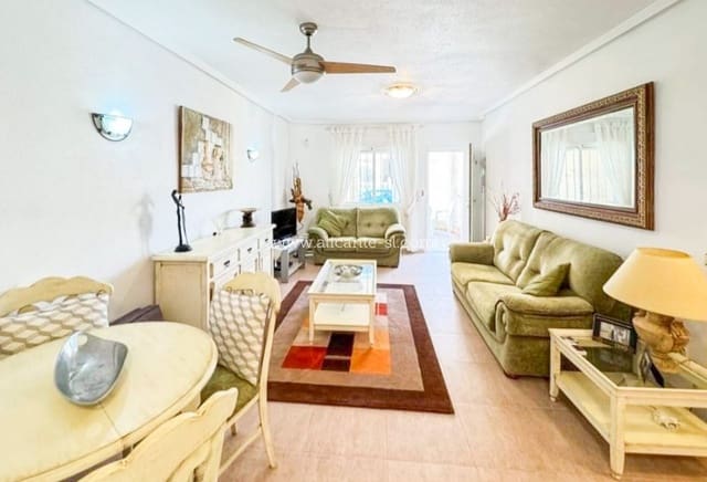 Apartamento de 2 habitaciones en Villamartin, Orihuela en venta con piscina - 165.000 € (Ref: 9720719)