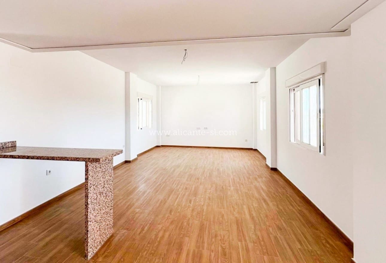 3 quarto Moradia para venda em Macisvenda - 279 950 € (Ref: 9750921)