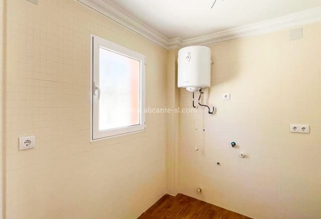 3 quarto Moradia para venda em Macisvenda, Abanilla - 279 950 € (Ref: 9750921)