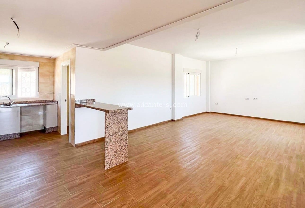 3 quarto Moradia para venda em Macisvenda - 279 950 € (Ref: 9750921)