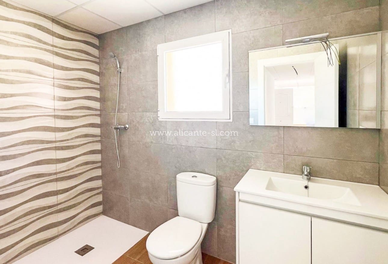 3 quarto Moradia para venda em Macisvenda - 279 950 € (Ref: 9750921)