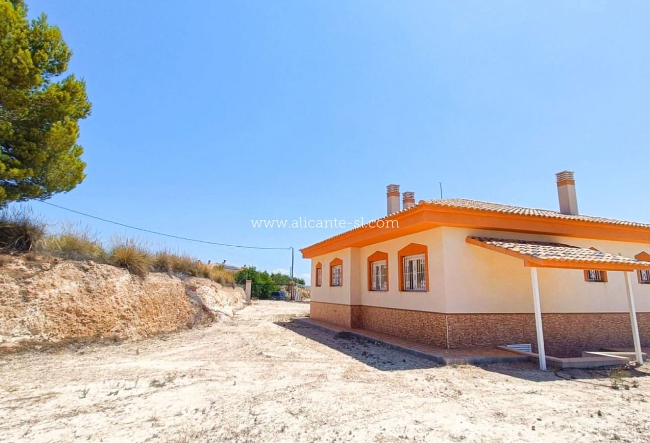 3 quarto Moradia para venda em Macisvenda - 279 950 € (Ref: 9750921)