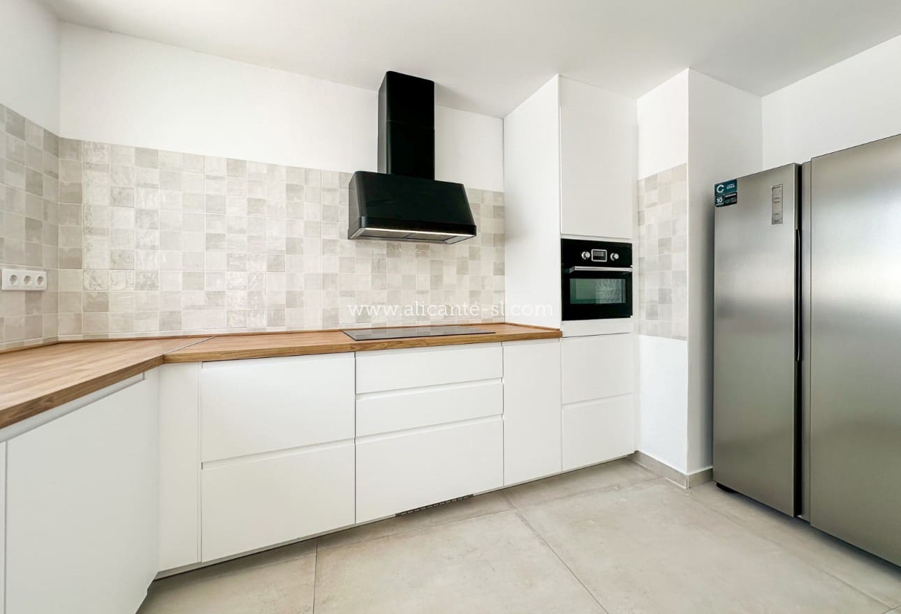 2 soverom Hus til salgs i Hondon de las Nieves - € 179 950 (Ref: 9795516)