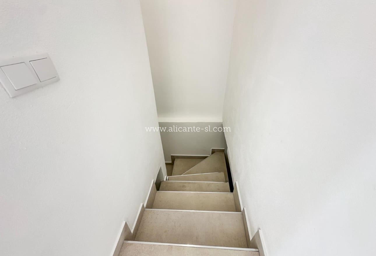 2 soverom Hus til salgs i Hondon de las Nieves - € 179 950 (Ref: 9795516)