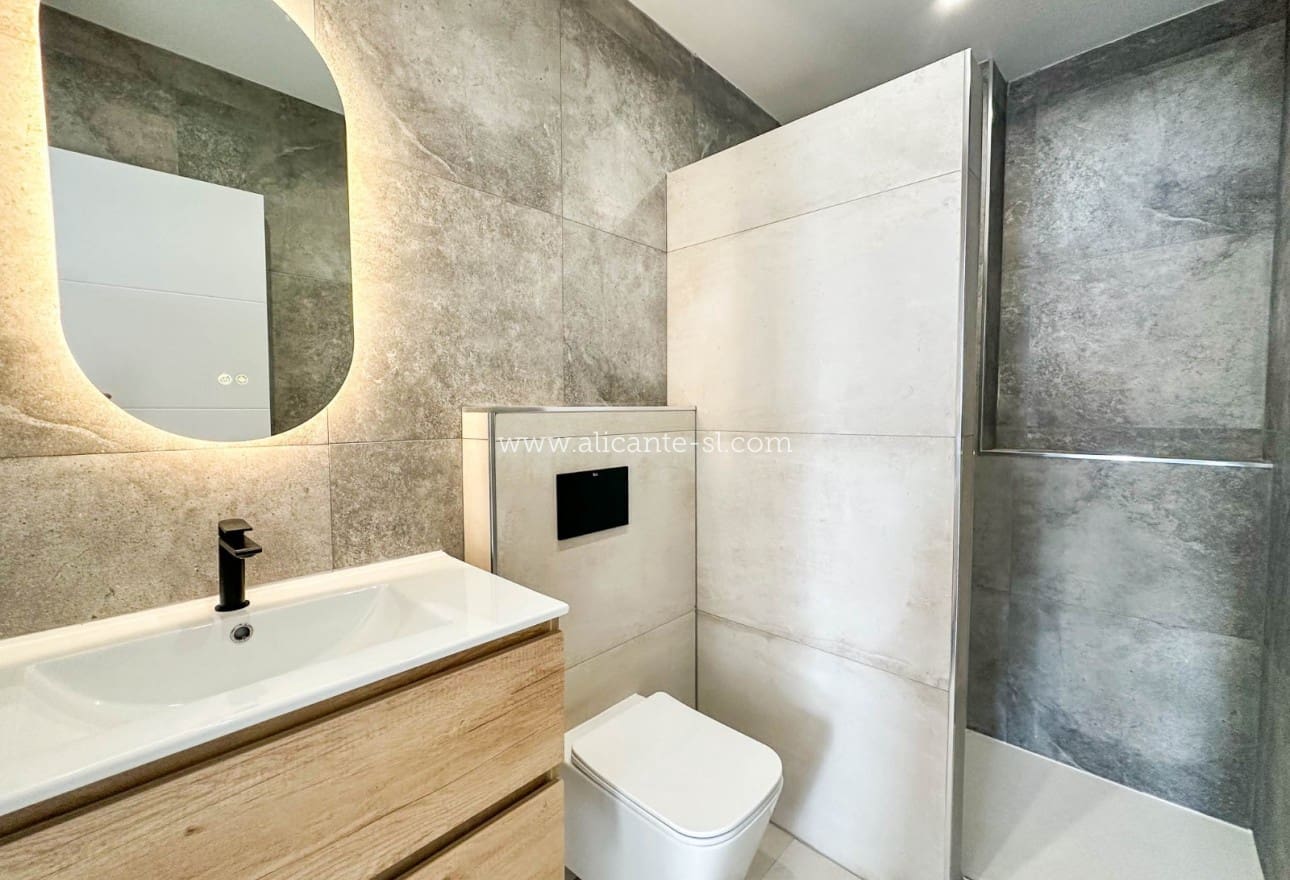 2 soverom Hus til salgs i Hondon de las Nieves - € 179 950 (Ref: 9795516)