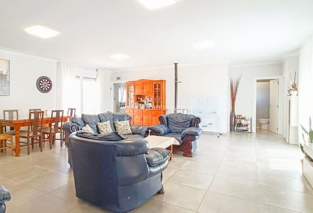 4 soveværelse Villa til salg i Pinoso - € 419.950 (Ref: 9819331)