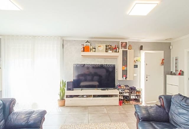 4 soveværelse Villa til salg i Pinoso - € 419.950 (Ref: 9819331)