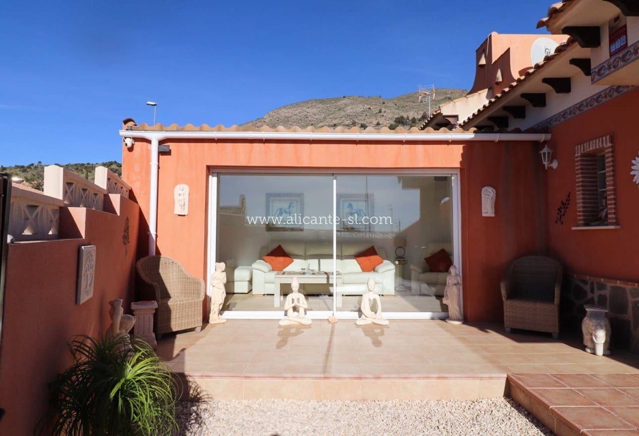 2 bedroom Villa for sale in Fortuna with pool - € 159,000 (Ref: 9848224)