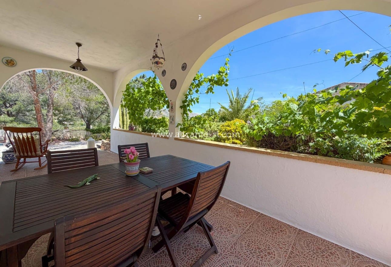 3 bedroom Finca/Country House for sale in Hondon de las Nieves with pool - € 269,950 (Ref: 9850127)