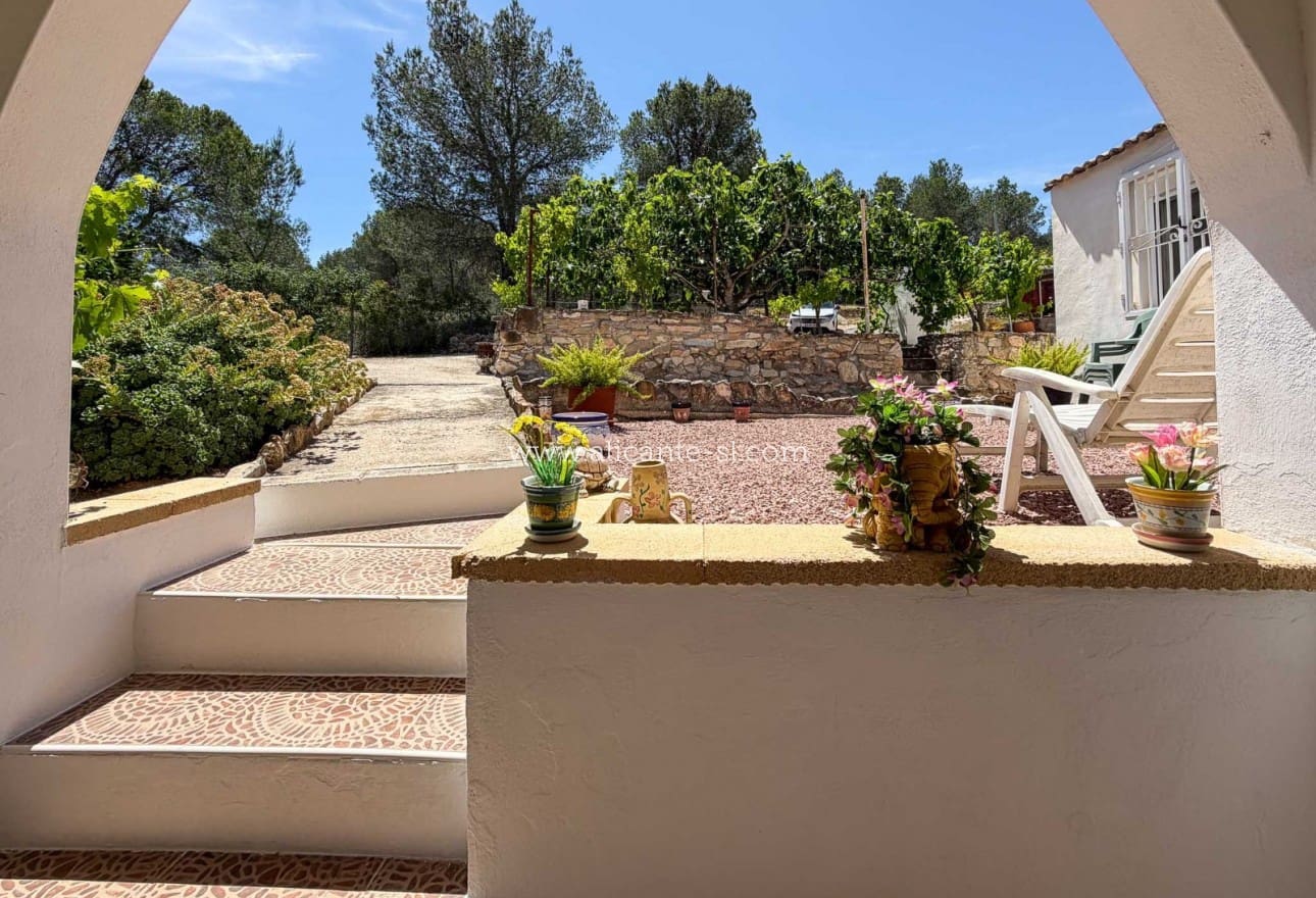 3 bedroom Finca/Country House for sale in Hondon de las Nieves with pool - € 269,950 (Ref: 9850127)