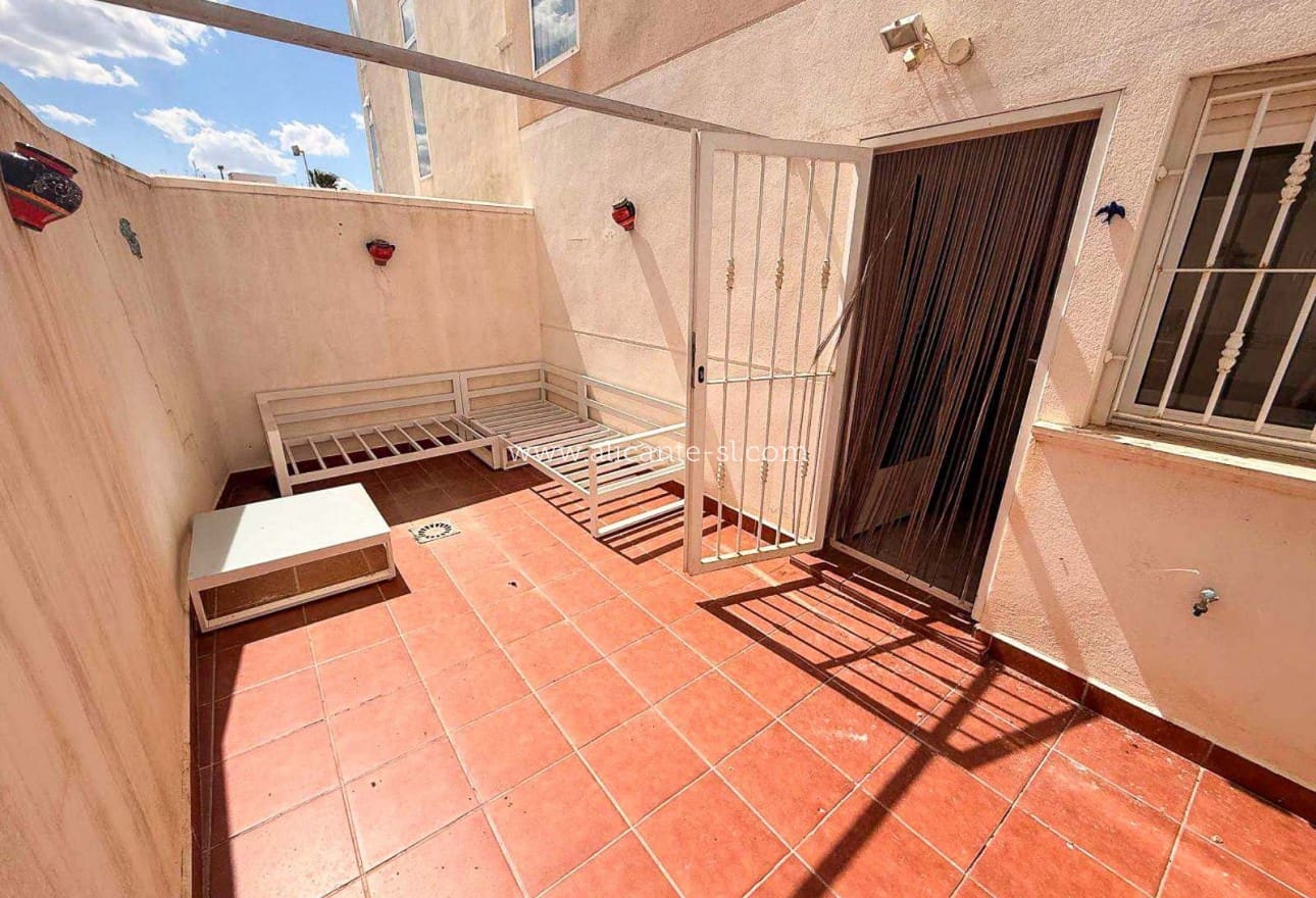 2 bedroom Townhouse for sale in Hondon de los Frailes - € 145,000 (Ref: 9863647)