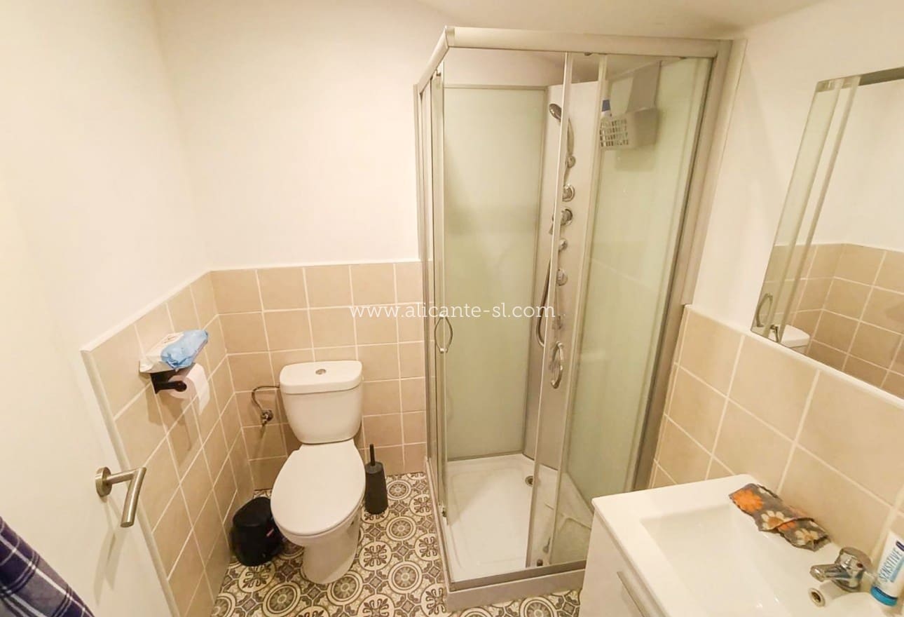 5 soveværelse Finca/Landehus til salg i L'Alguena / Alguenya - € 225.000 (Ref: 9863723)