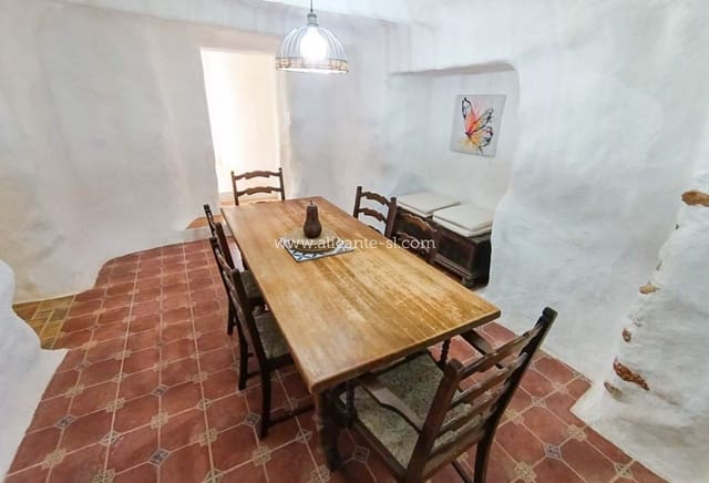 5 soveværelse Finca/Landehus til salg i L'Algueña / Alguenya - € 225.000 (Ref: 9863723)