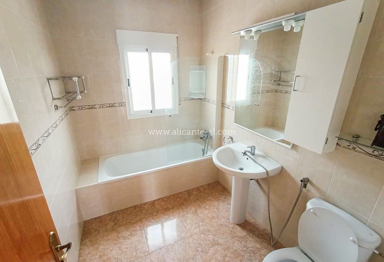 3 bedroom Villa for sale in Macisvenda with pool - € 279,950 (Ref: 9863724)
