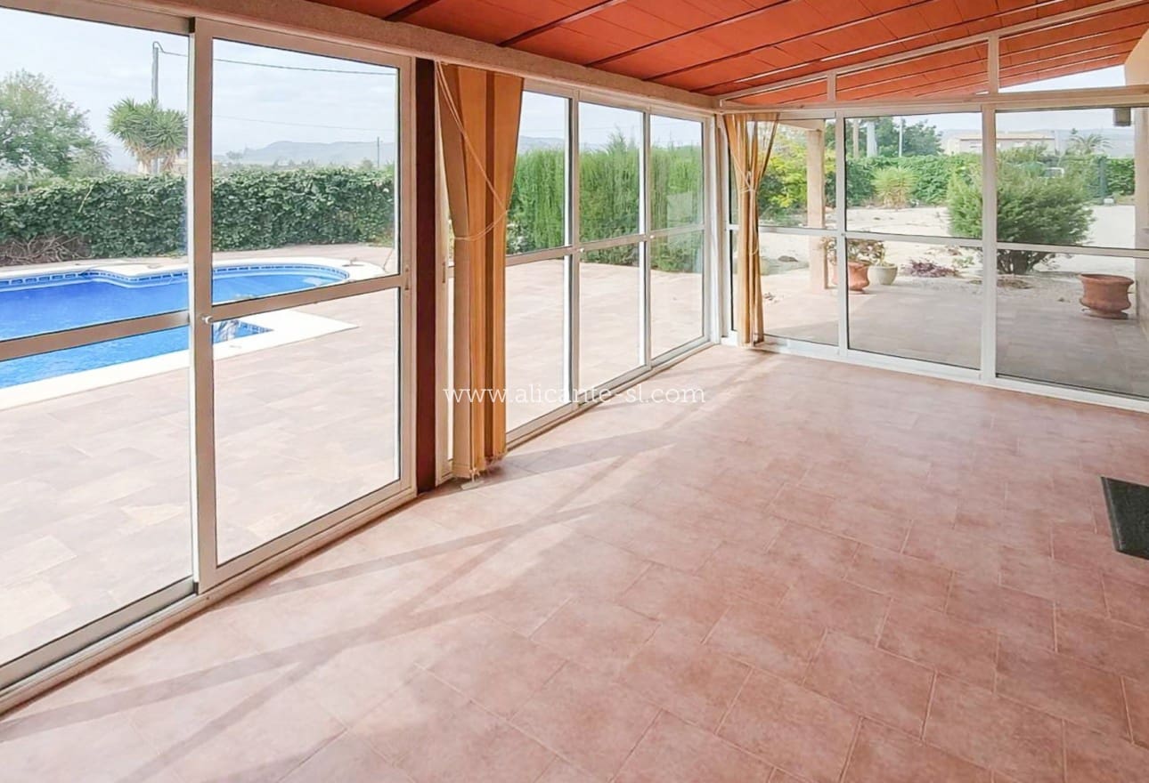 3 bedroom Villa for sale in Macisvenda with pool - € 279,950 (Ref: 9863724)