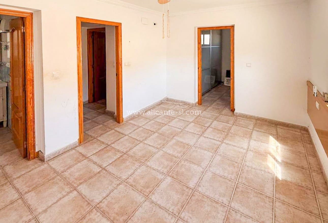 3 bedroom Villa for sale in Macisvenda with pool - € 245,000 (Ref: 9863725)