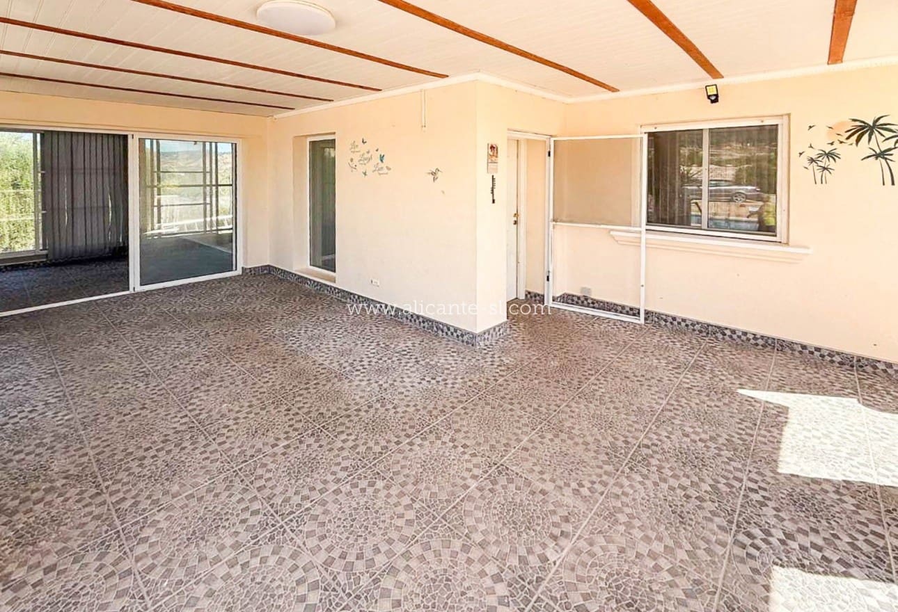 3 bedroom Villa for sale in Macisvenda with pool - € 245,000 (Ref: 9863725)