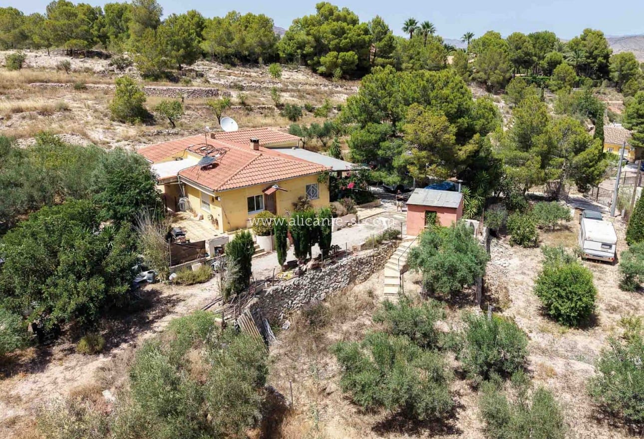 4 sypialnia Finka/Dom wiejski na sprzedaż w Hondon de las Nieves - 199 950 € (Ref: 9914941)