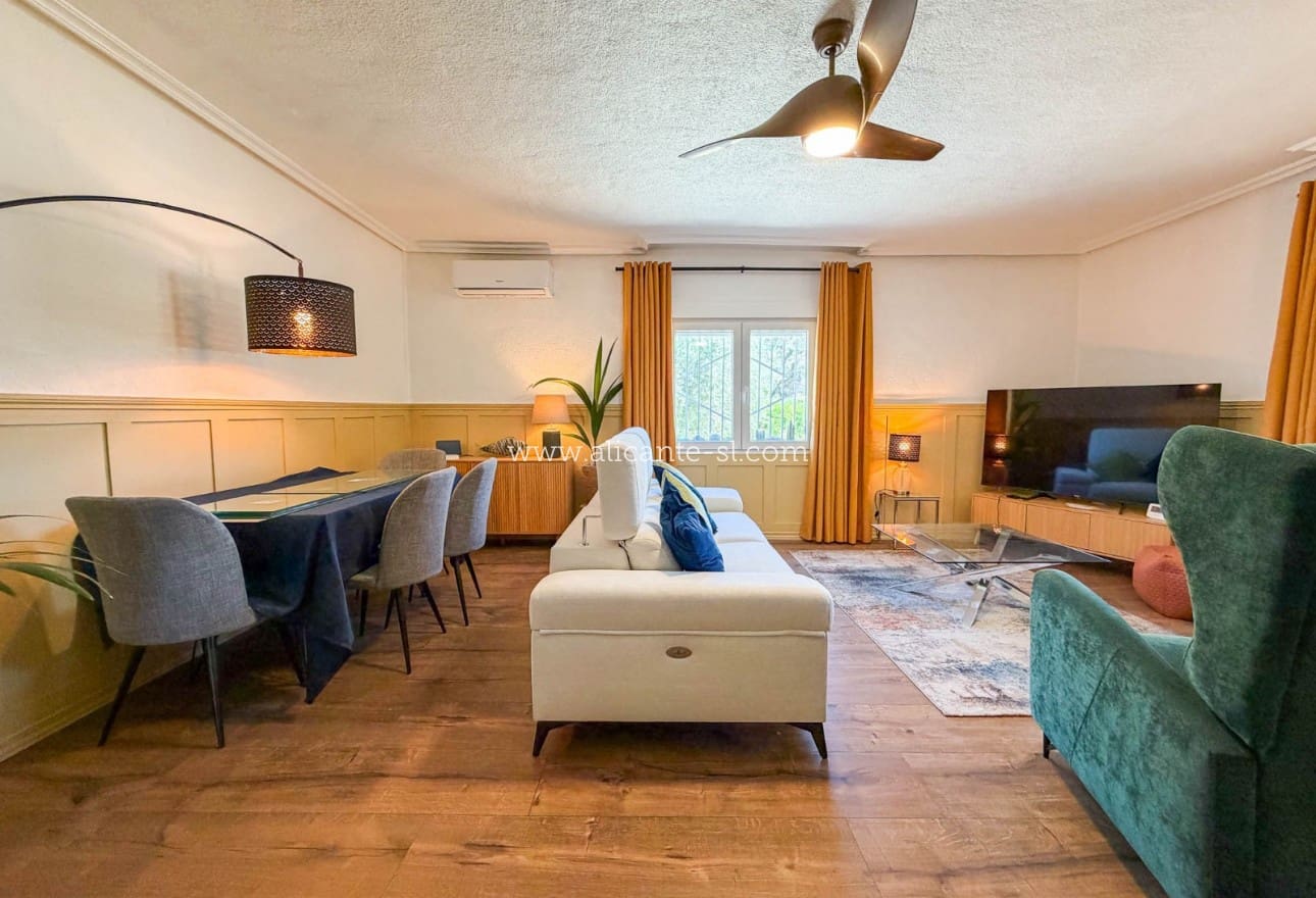 3 Zimmer Finca/Landgut zu verkaufen in Hondon de las Nieves mit Pool - 345.000 € (Ref: 9923091)