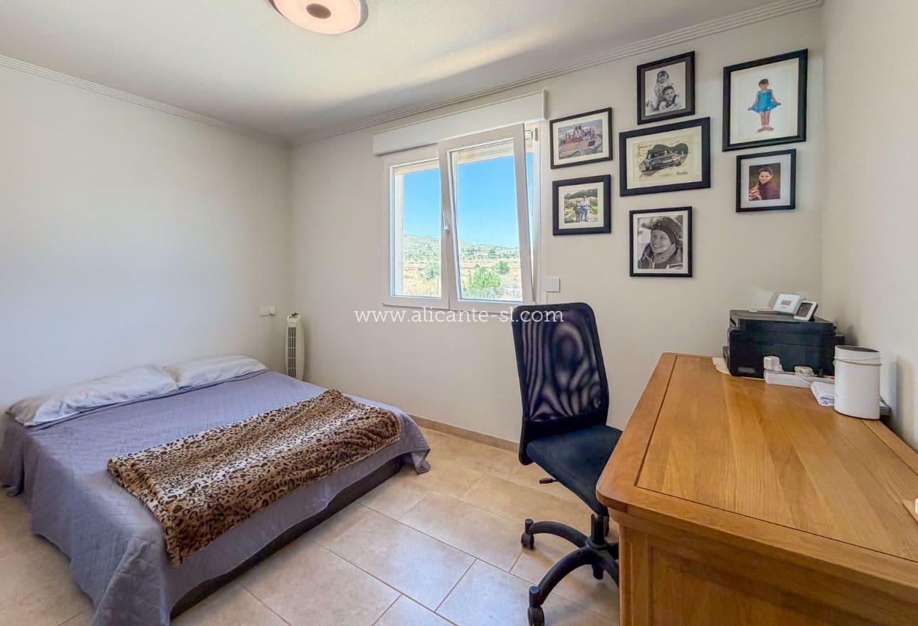 4 chambre Villa/Maison à vendre à Hondon de las Nieves avec piscine garage - 499 950 € (Ref: 9953234)