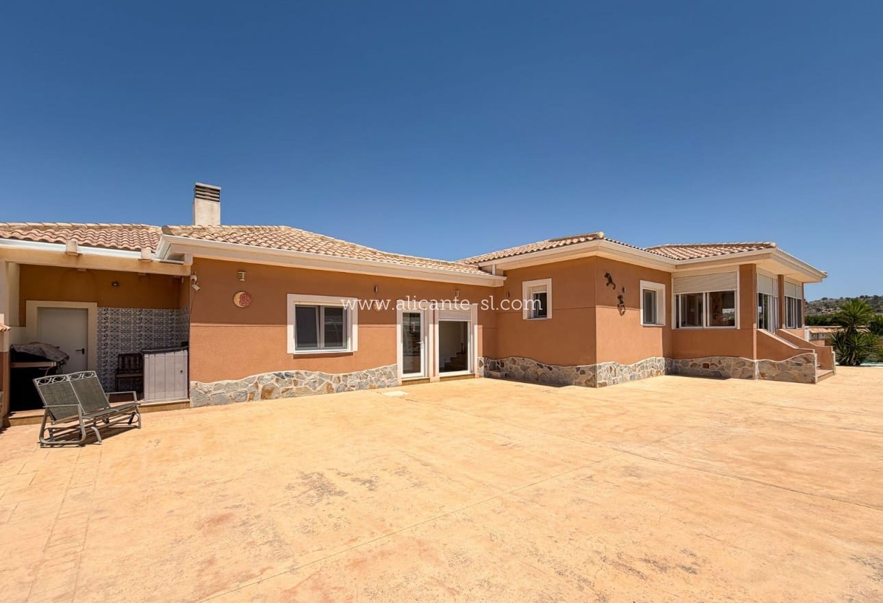 4 chambre Villa/Maison à vendre à Hondon de las Nieves avec piscine garage - 499 950 € (Ref: 9953234)