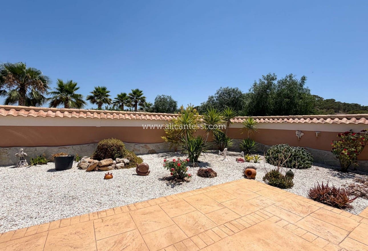 4 chambre Villa/Maison à vendre à Hondon de las Nieves avec piscine garage - 499 950 € (Ref: 9953234)