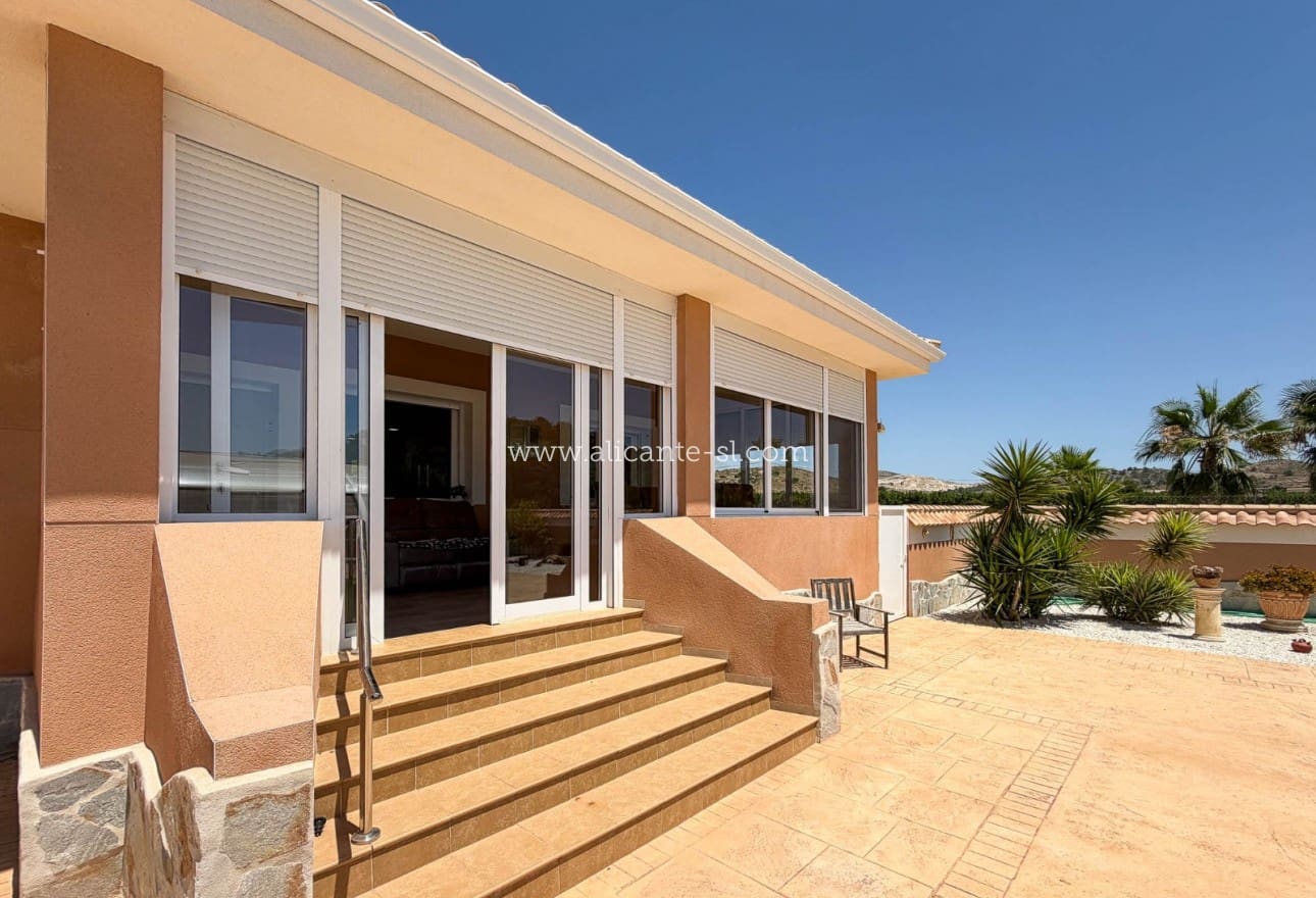 4 chambre Villa/Maison à vendre à Hondon de las Nieves avec piscine garage - 499 950 € (Ref: 9953234)