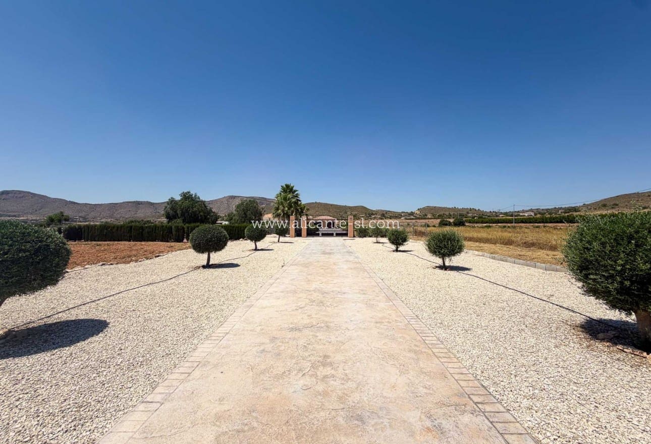 4 chambre Villa/Maison à vendre à Hondon de las Nieves avec piscine garage - 499 950 € (Ref: 9953234)