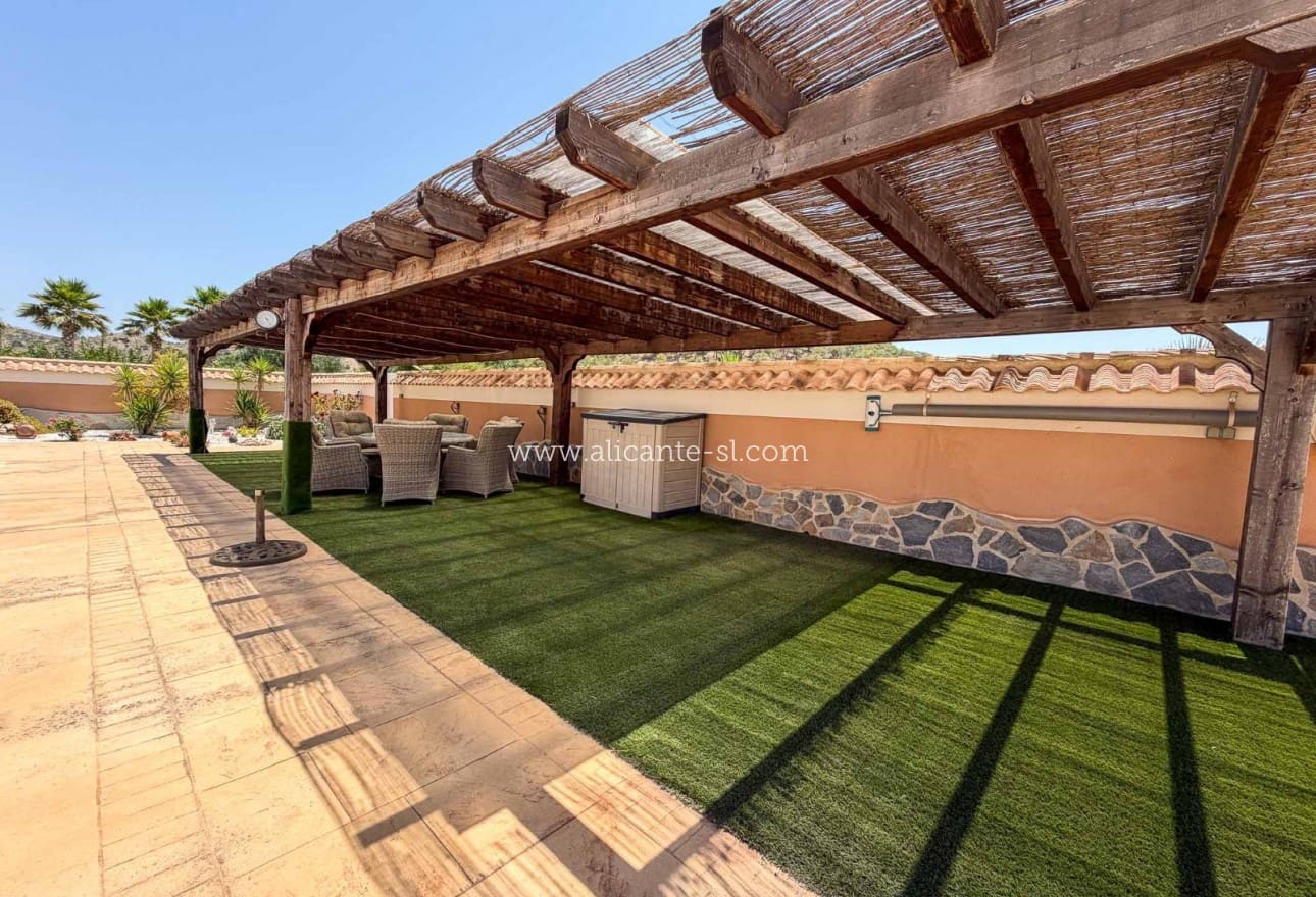 4 chambre Villa/Maison à vendre à Hondon de las Nieves avec piscine garage - 499 950 € (Ref: 9953234)