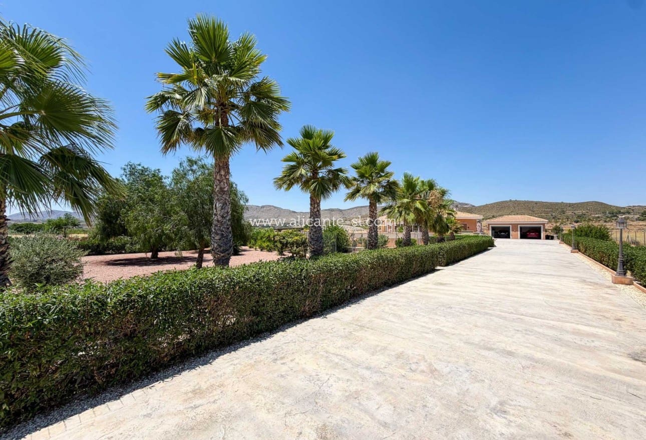 4 chambre Villa/Maison à vendre à Hondon de las Nieves avec piscine garage - 499 950 € (Ref: 9953234)