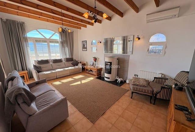 4 sypialnia Willa na sprzedaż w Monóvar / Monóver z basenem garażem - 525 000 € (Ref: 9953235)