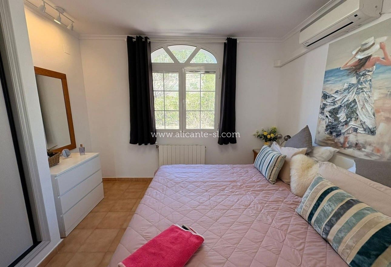 4 sypialnia Willa na sprzedaż w Monovar / Monover z basenem garażem - 525 000 € (Ref: 9953235)