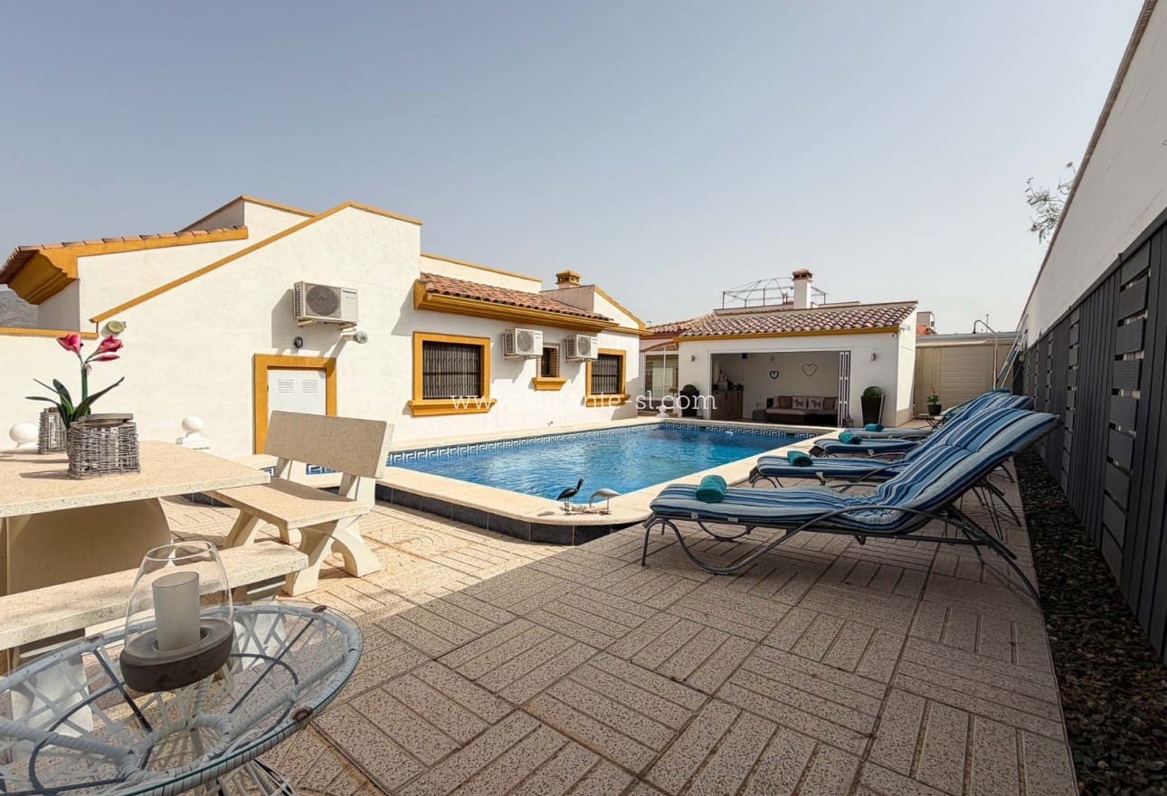 3 quarto Moradia para venda em Hondon de las Nieves com piscina - 279 950 € (Ref: 9980076)