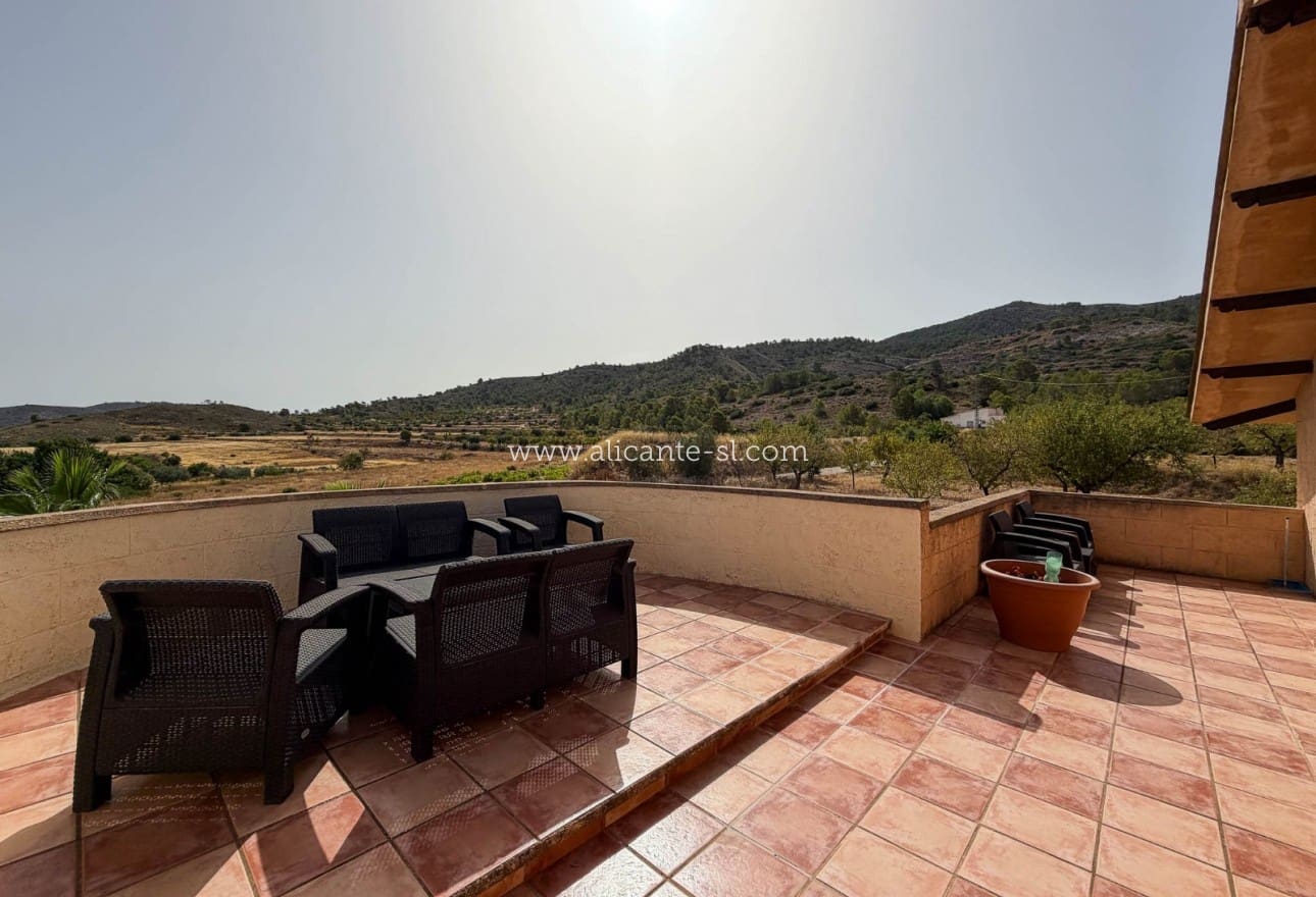 4 slaapkamer Villa te koop in Hondon de los Frailes met zwembad - € 379.950 (Ref: 9981380)