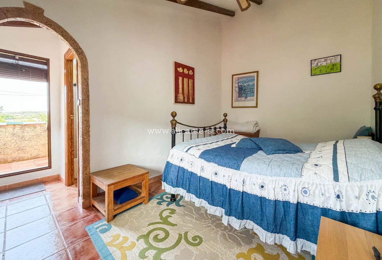4 slaapkamer Villa te koop in Hondon de los Frailes met zwembad - € 379.950 (Ref: 9981380)