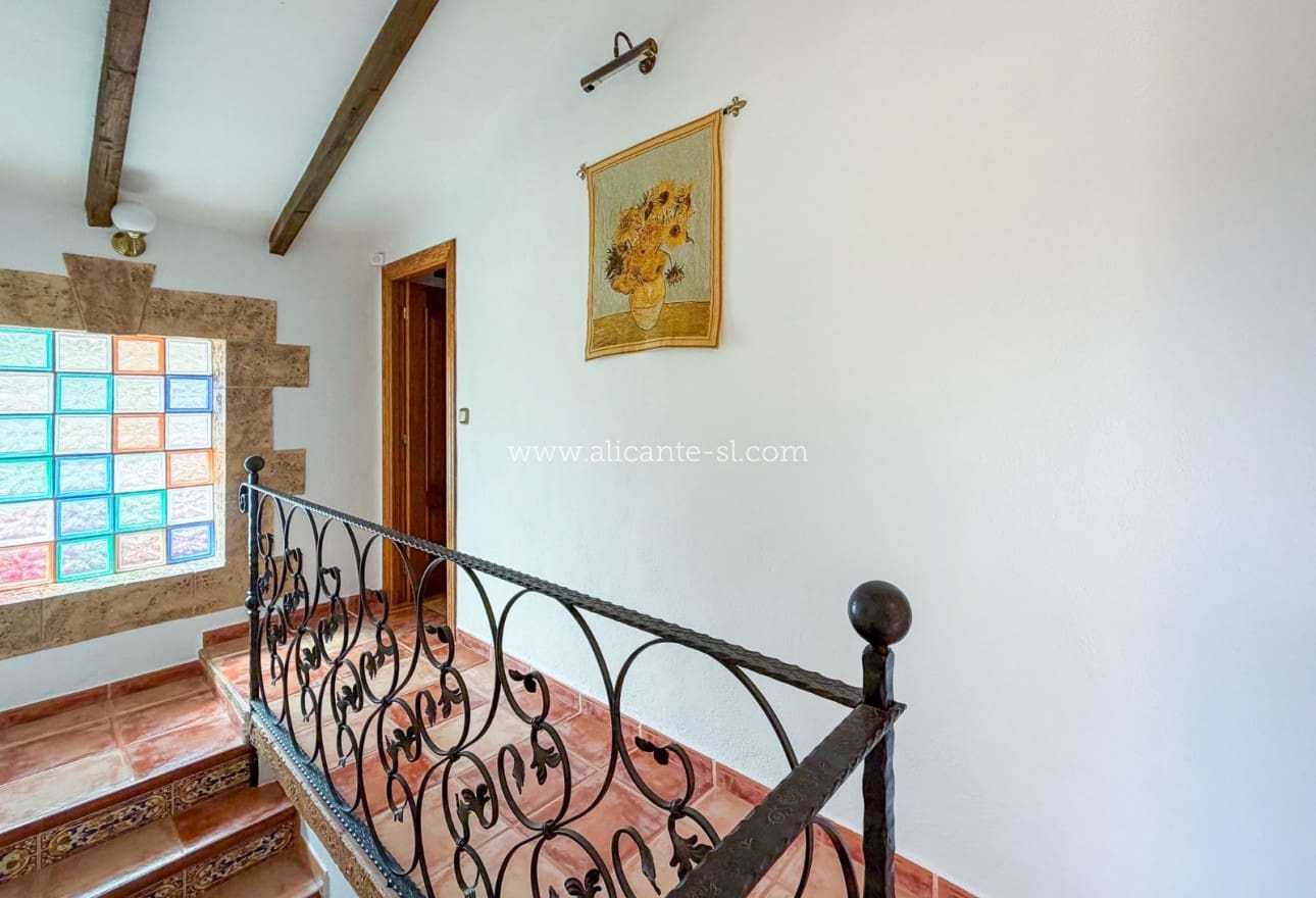 4 slaapkamer Villa te koop in Hondon de los Frailes met zwembad - € 379.950 (Ref: 9981380)