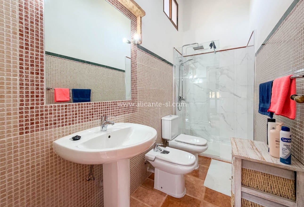 4 slaapkamer Villa te koop in Hondon de los Frailes met zwembad - € 379.950 (Ref: 9981380)