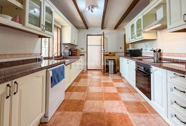 4 soverom Villa til salgs i Hondón de los Frailes med svømmebasseng - € 379 950 (Ref: 9981380)