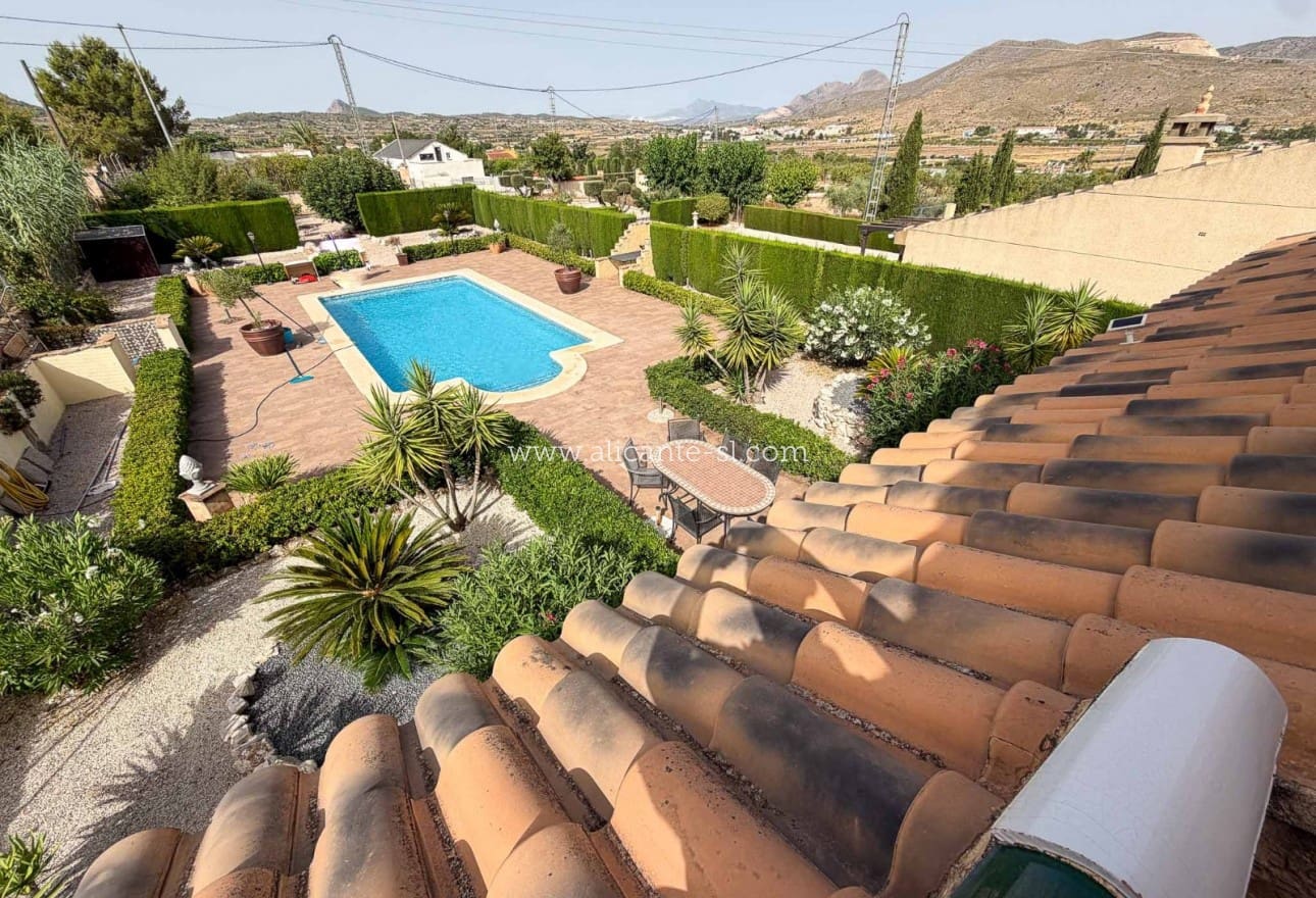 4 slaapkamer Villa te koop in Hondon de los Frailes met zwembad - € 379.950 (Ref: 9981380)